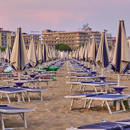 Comfortable Flat On The Floor Bibione